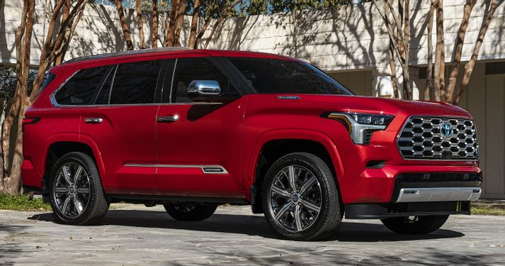 Toyota Sequoia 2023 переработана так, чтобы конкурировать с Chevrolet Tahoe, GMC Yukon