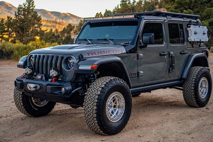 Светодиодная балка 50'' для Jeep JL/JT, серия OnX6+, подключается к панели управления