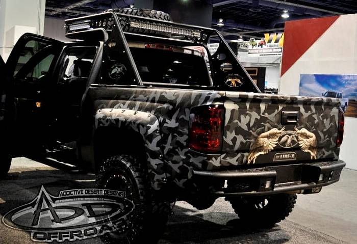Задний бампер серии Dimple "R" для Chevrolet Silverado 1500 2014–2017