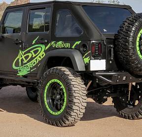 Бампер задний серия Venom для Jeep JK / JKUя