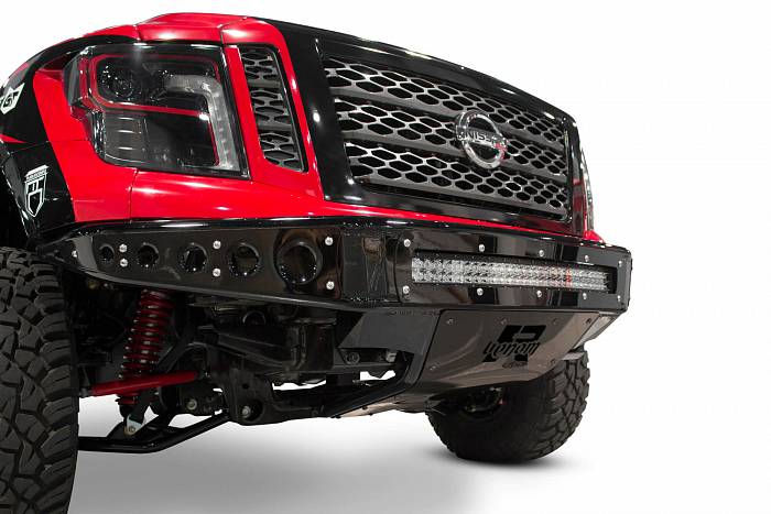 Передний бампер Venom R для Nissan Titan