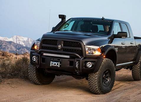 Тюнеры из AEV  подготовили пикап Ram к тяжелому бездорожью
