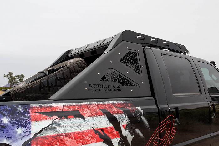 Дуга на борт HoneyBadger для Ford F250/350