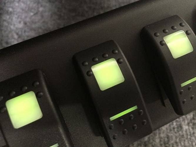JK Switch Panel 6 Switch W/Genesis Adapter 07-08 Wrangler JK G Screen Not Included Red sPOD