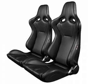 Чёрные спортивные сиденья анатомические серии Venom Sport Seats