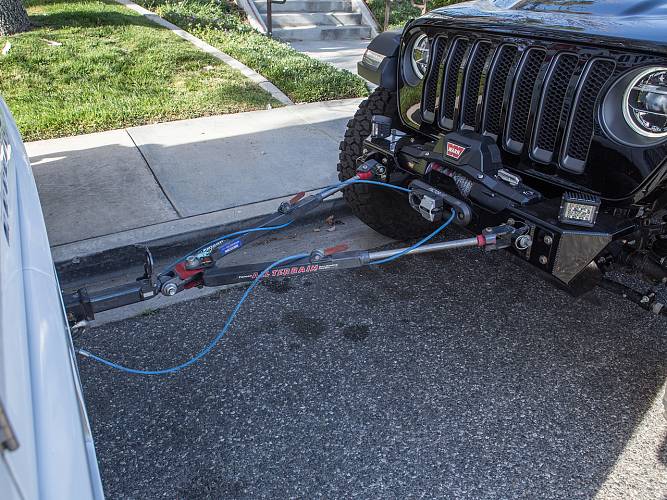 Бампер передния для Jeep Wranler JL алюминиевый от GenRight