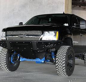 Бампер передний для Chevrolet Tahoe 2007-14 серия Stealth