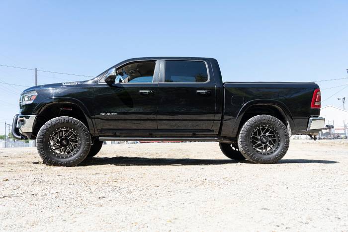 Автоматические пороги для Dodge Ram RAM 1500 (19-22)|1500 TRX (21-22)