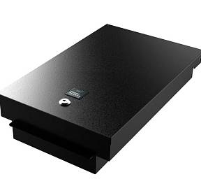 Сейф для Land Rover Defender (размещение под консолью) - by Front Runner