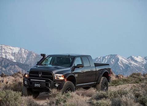 Тюнеры из AEV  подготовили пикап Ram к тяжелому бездорожью