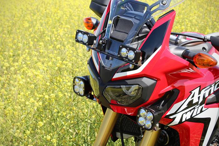 Набор оптики для установки на Honda Africa Twin