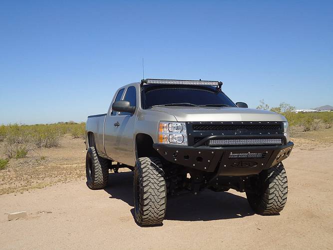 Передний бампер Stealth для Silverado 1500