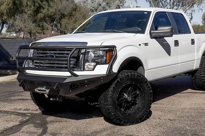 Rancher Front Bumper HoneyBadger 