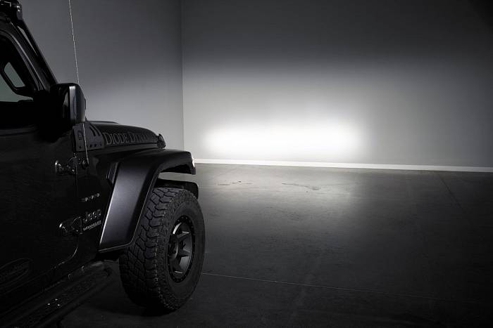 Комплект LED-балка желтая SS5 Sport CrossLink с кронштейнами на решетку радиатора Jeep Wrangler, Combo