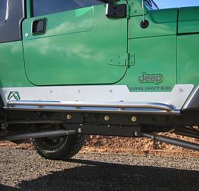 Защита порогов для Jeep LJ  2004-2006 (без труб)