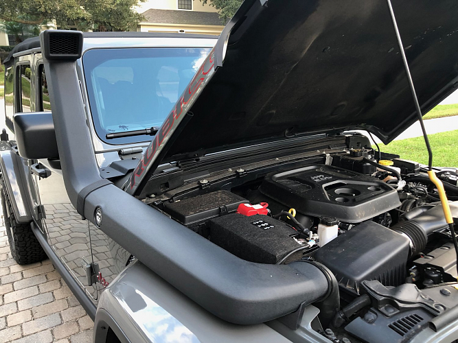 Шноркель Mopar для Jeep Wrangler JL для бензиновых двигателей 2,0L и 3,6L 82215350AC