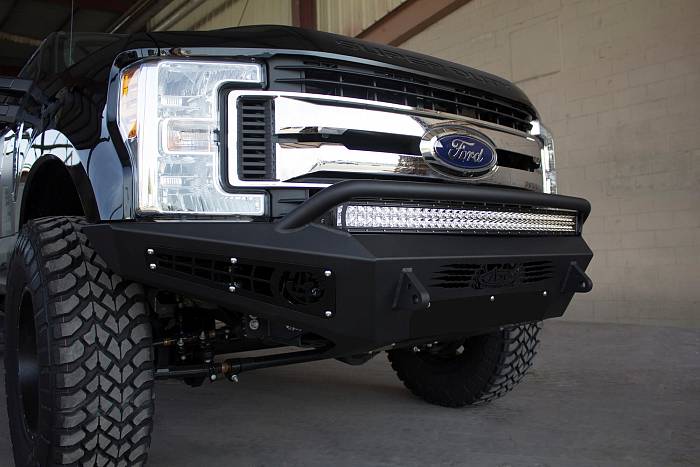 Передний бампер HoneyBadger для Ford Super Duty 