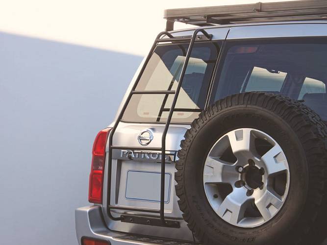 Лестница для Nissan Patrol (Y61) - от Front Runner