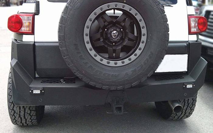 Задний бампер для Toyota FJ Cruiser серия Stealth Fighter 