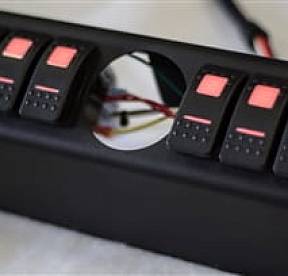 JK Switch Panel 6 Switch W/2-1/16 Inch Diameter Empty Gauge Hole 07-08 Wrangler JK Amber sPOD