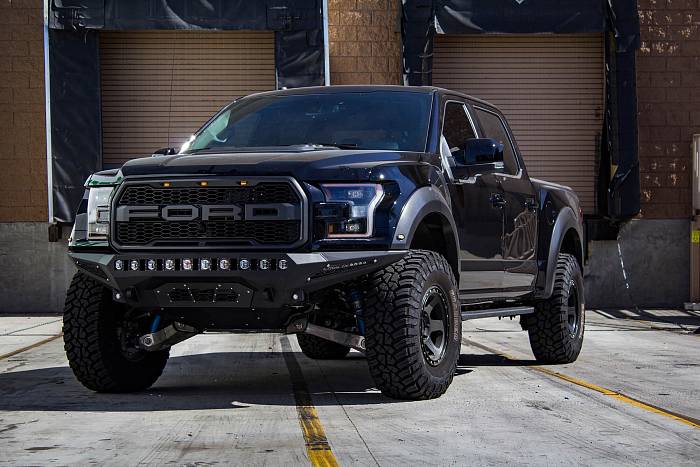 Бампер передний серии Stealth Fighter Ford Raptor 