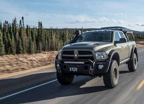 Тюнеры из AEV  подготовили пикап Ram к тяжелому бездорожью