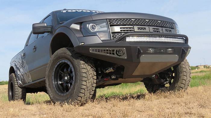 Передний силовой бампер для Ford F-150 RAPTOR
