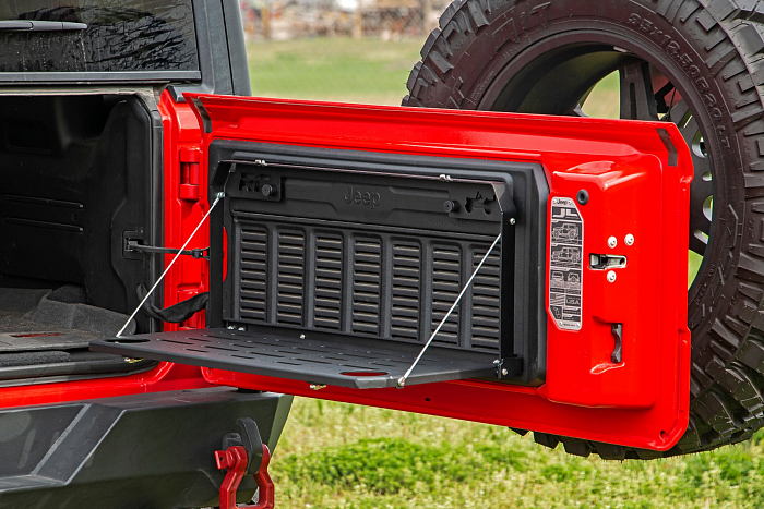 Стол откидной на дверь багажника  для Jeep Wrangler JL