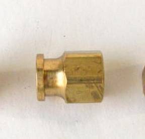 Редукционный клапан 1/8 FPT x 1/4 FPT