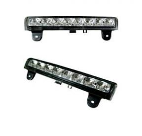 Chevy & GMC Tahoe, Yukon, Suburban, Denali 00-06 LED 3rd Brake Light - Clear Lens (Does Not Fit SUVs w Barn Doors)