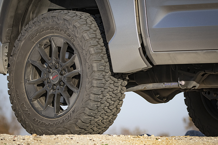 Настраиваемые рычаги и тяга панара задней подвески Toyota Tundra 2021-25