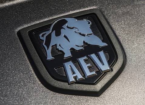 Тюнеры из AEV  подготовили пикап Ram к тяжелому бездорожью