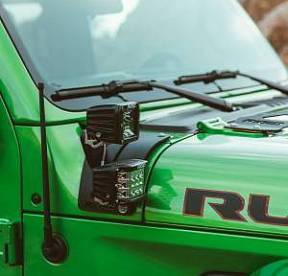 Крепление 2-х фар на обтекатель перед лобовым стеклом для Jeep Wrangler JL 