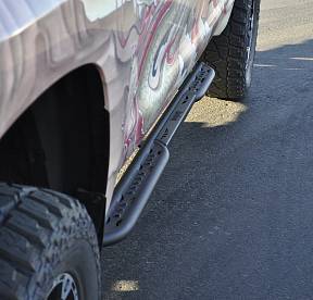 Venom боковые пороги ADD