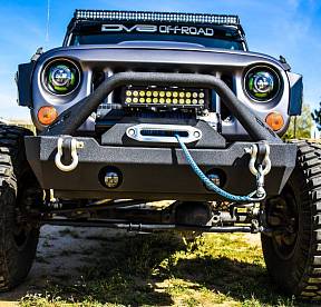 Steel Stubby Front Bumper 15 w/ Fog Lights for 07-17 Jeep Wrangler