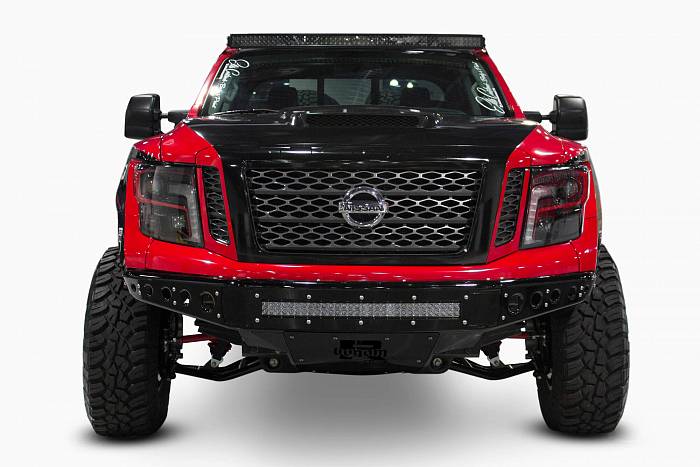 Передний бампер Venom R для Nissan Titan