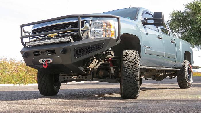 Передний бампер HoneyBadger Rancher для Chevy 2500/3500 