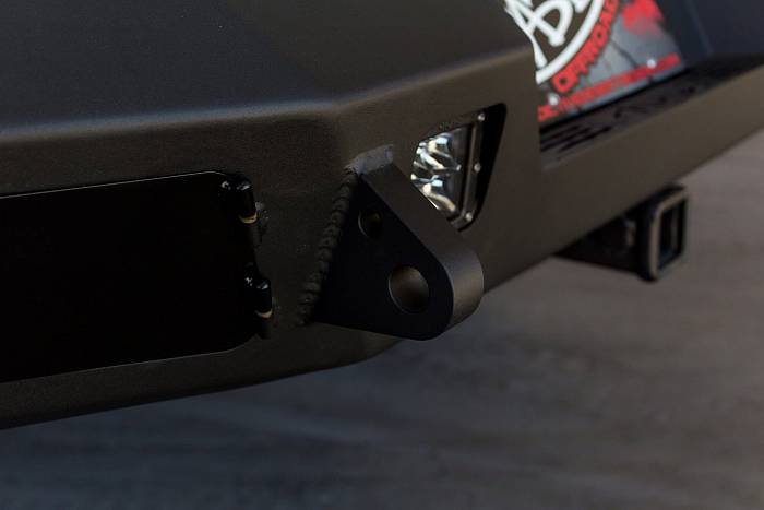 Задний бампер HoneyBadger для фар Dually