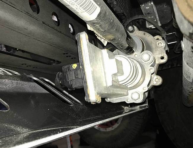 Бампер передния для Jeep Wranler JL алюминиевый от GenRight