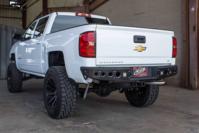 Задний бампер серии Stealth для Chevrolet Silverado
