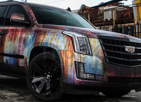 Cadillac Escalade - ржавый хром