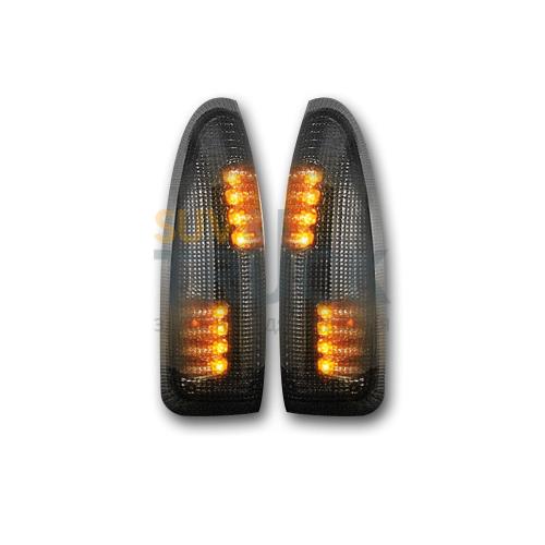 Ford 03-07 F250/F350 Superduty & Excursion Side Mirror Lenses (2-Piece Set) w/ AMBER LED Running Lights & Turn Signals - Smoked Lens