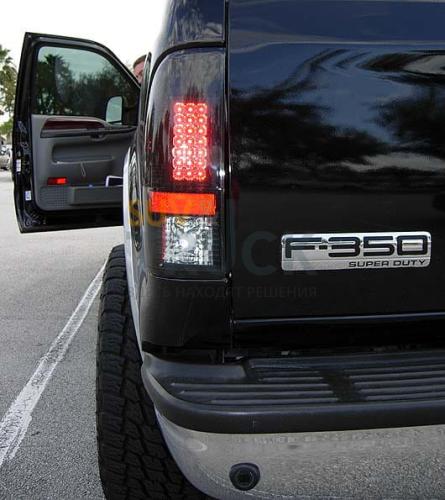 Ford Superduty F250HD/350/450/550 99-07 & F150 97-03 Straight aka "Style" Side LED Tail Lights - Smoked Lens