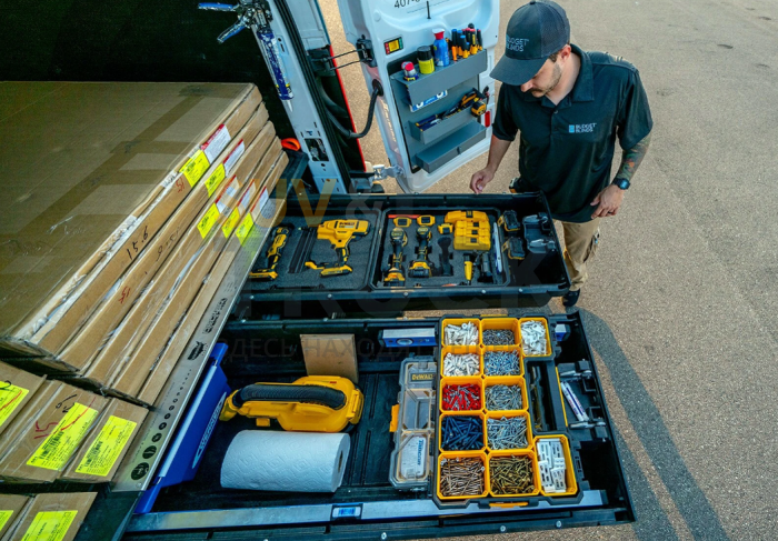 Система хранения для Ford Econoline EXT с колесной базой 350,5 см